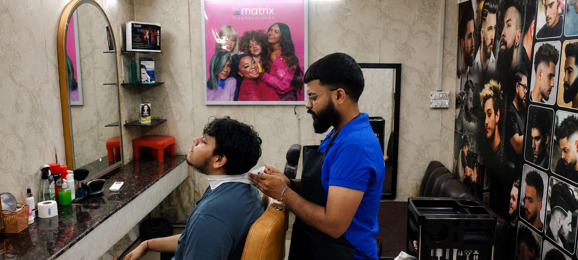 Interior of Excellent Beauty Studio styling station