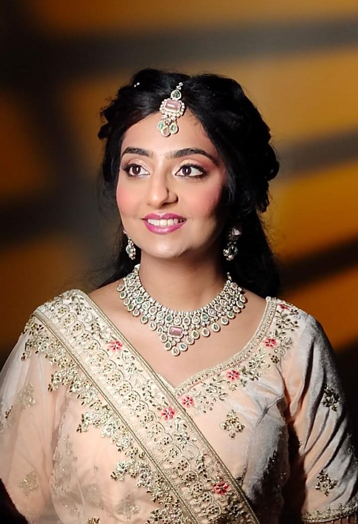 Mother-daughter party makeover